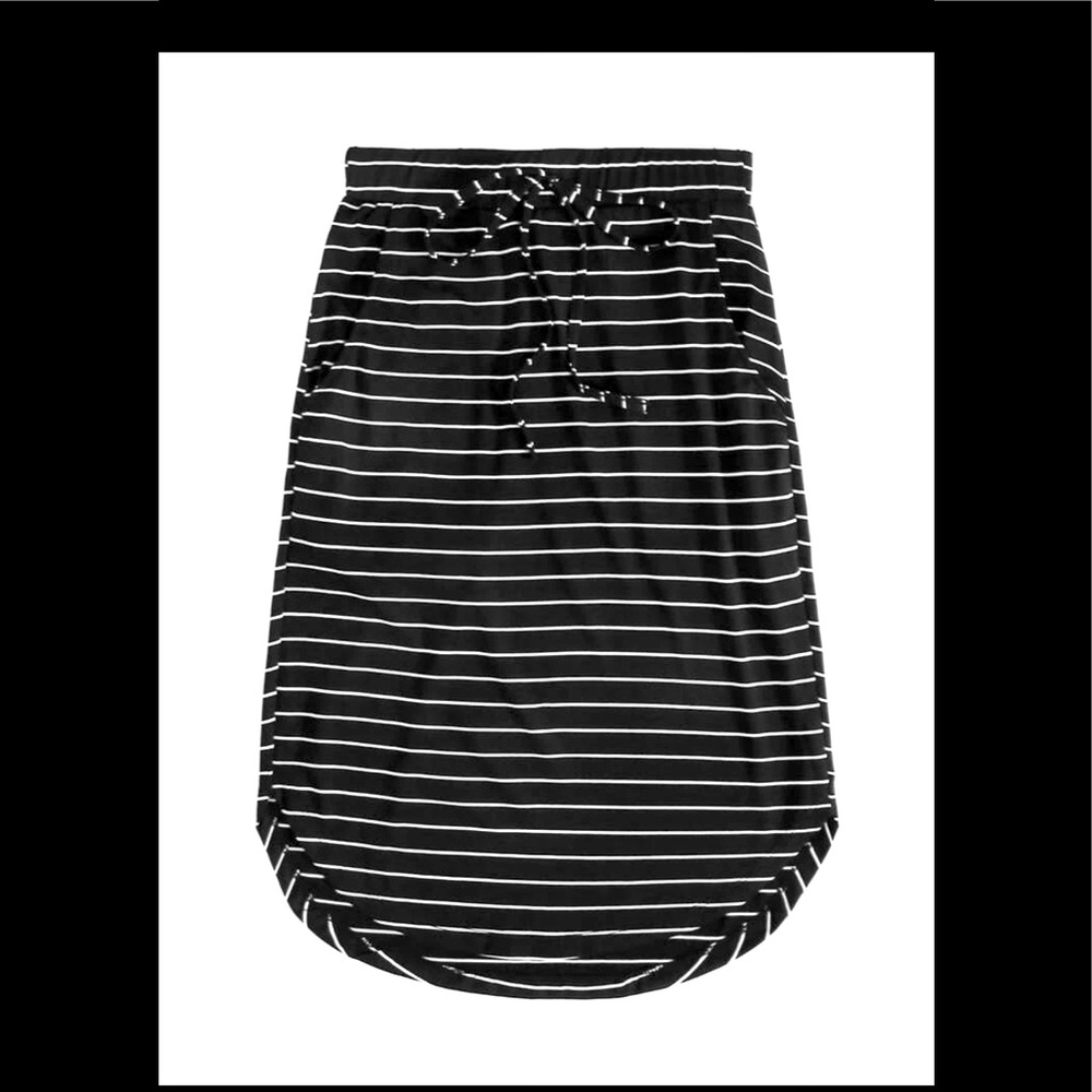 Adorable striped skirt
